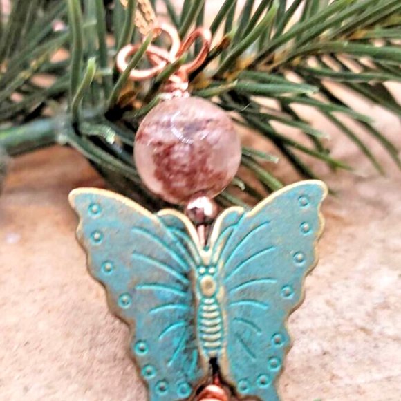 Unique Nature Plum Blossom Rutilated Bead With Bass Butterfly Pendant Necklace - Picture 2 of 10